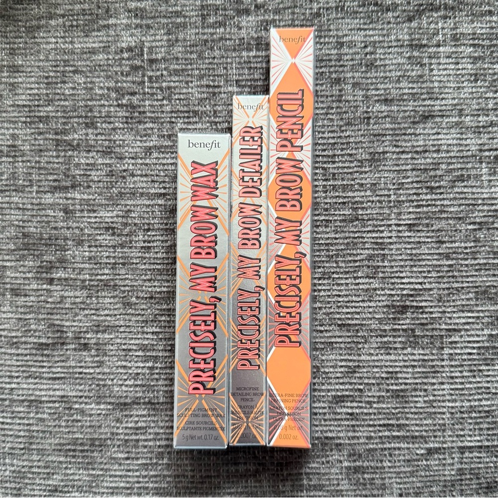 *SOLD* Benefit Precisely My Brow Pencil and Wax Set